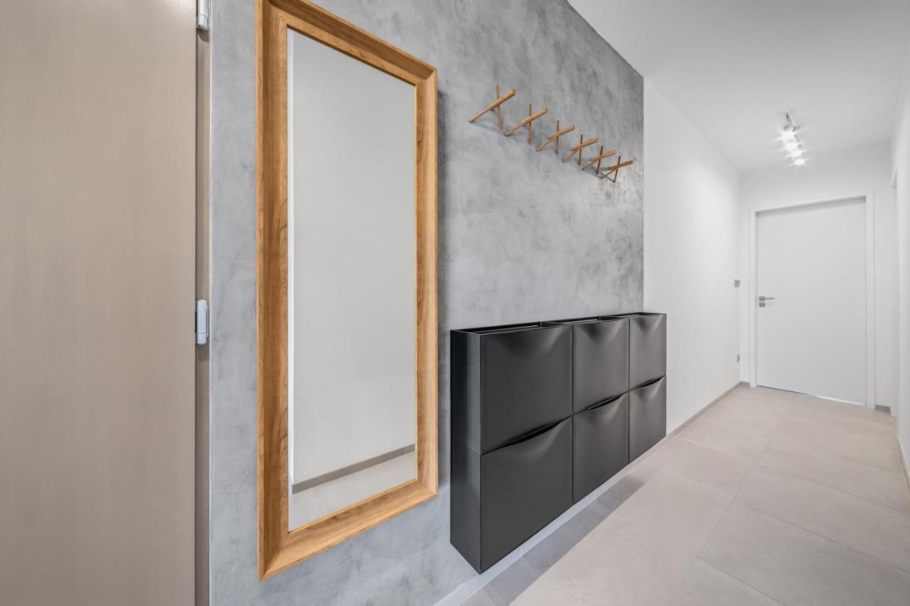 Apartmany Hradecek มลาเด บุคกี ภายนอก รูปภาพ